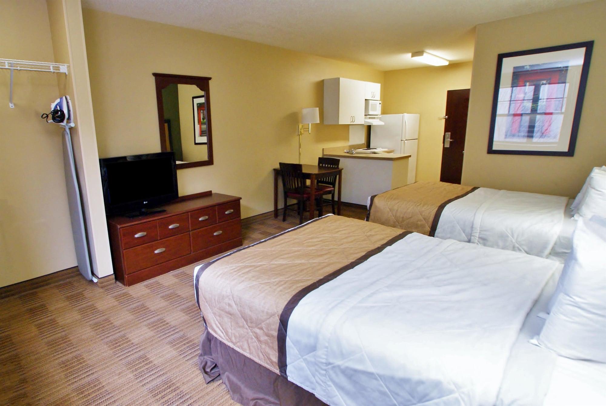 Extended Stay America Suites - Indianapolis - Касълтън Екстериор снимка